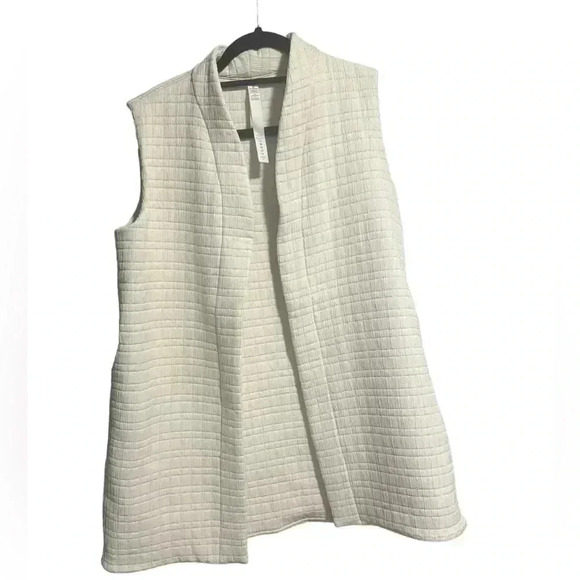 Lululemon  Serene Travel  Open Front Vest Cream Color Sz 4 It’s Missing Belt - Picture 1 of 3